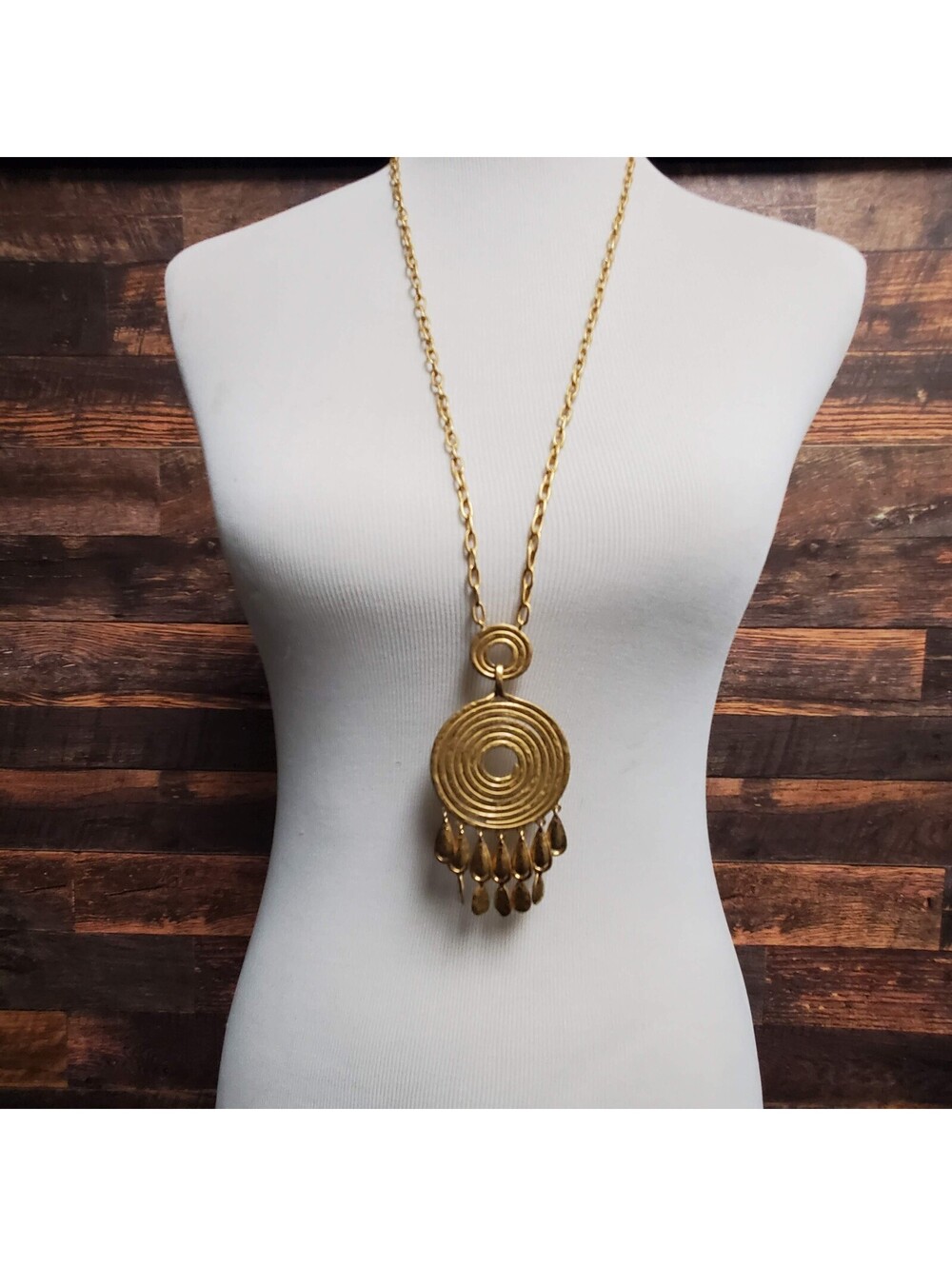 Stella & Dot "Delilah" Pendant Necklace